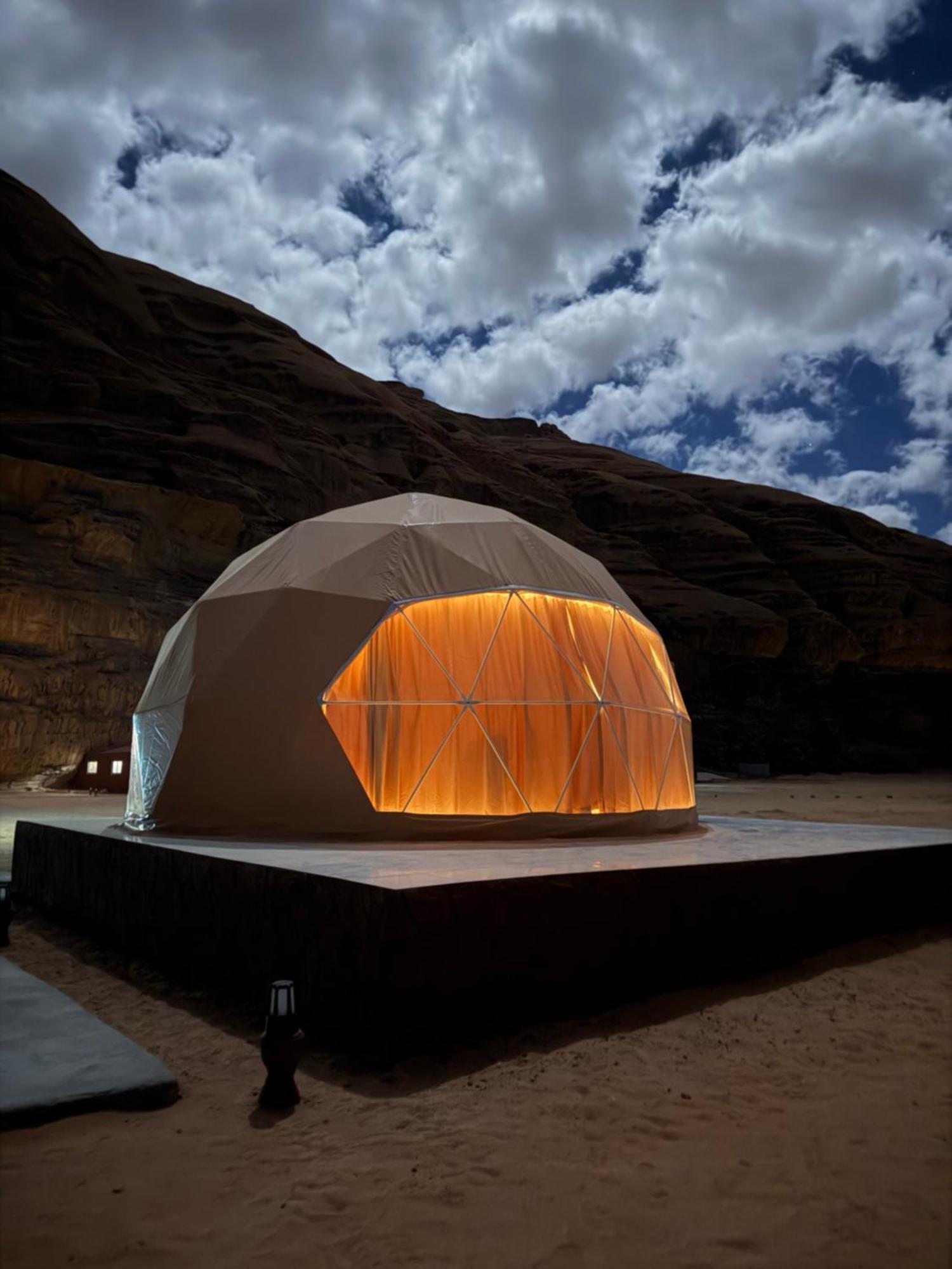Rum Four Mountain Luxury Camp Ram Vadisi Dış mekan fotoğraf
