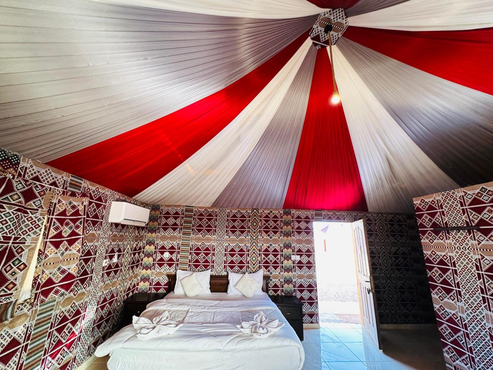 Rum Four Mountain Luxury Camp Ram Vadisi Dış mekan fotoğraf