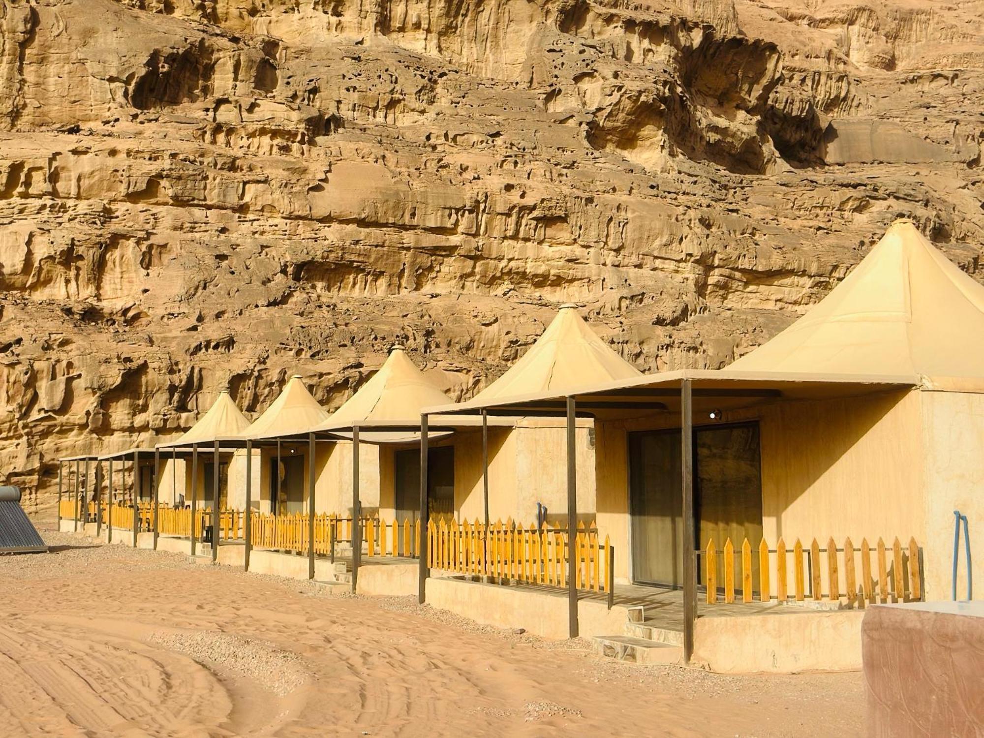 Rum Four Mountain Luxury Camp Ram Vadisi Dış mekan fotoğraf